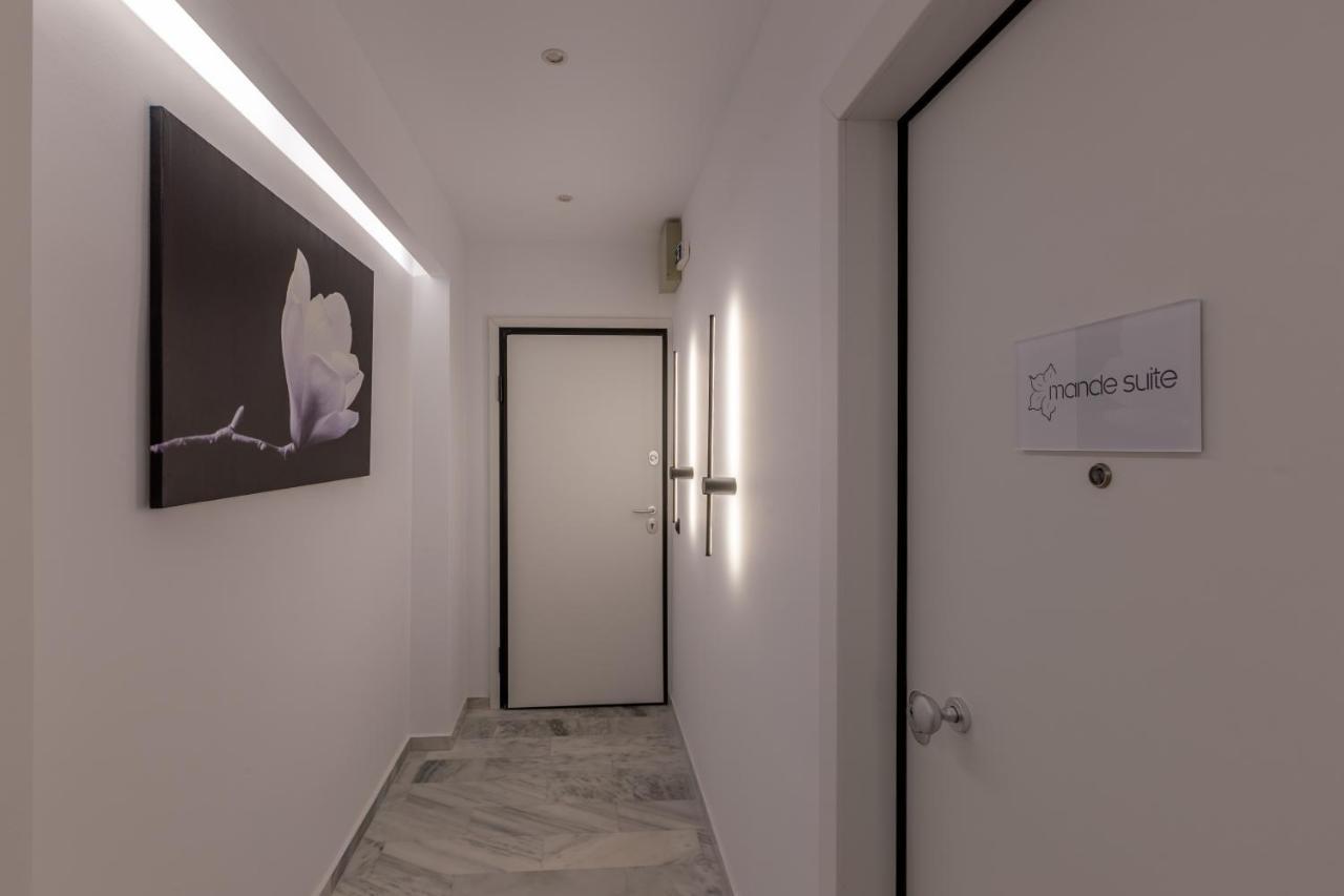 Mandevilia Suites Athens Exterior photo
