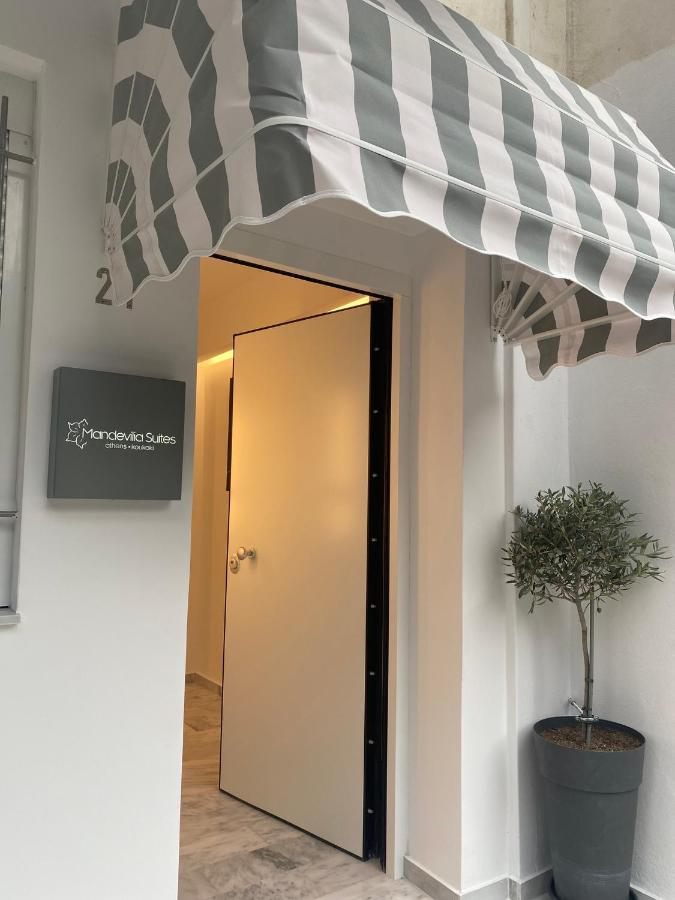 Mandevilia Suites Athens Exterior photo